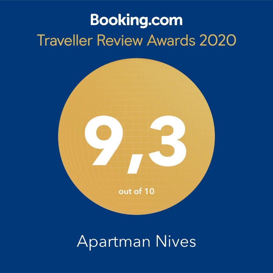 Apartman Nives Apartment Трогир Екстериор снимка